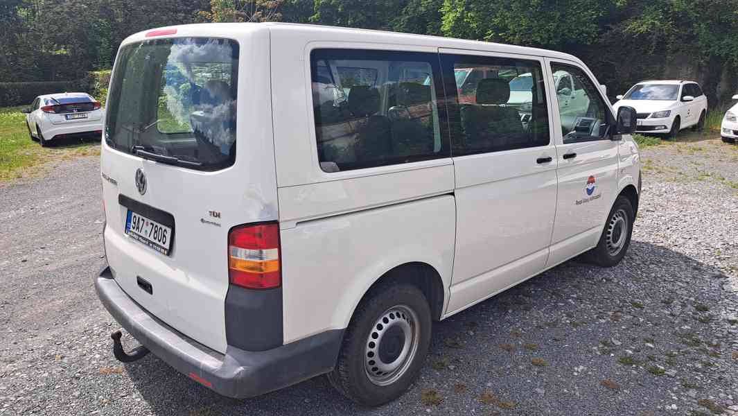 Volkswagen Transporter 2.5 TDI 4x4 - foto 3
