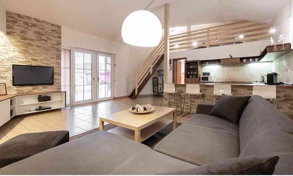 Vinné bistro+Penzion Mutěnice |16 lůžek| Vinárna roku 2012 - foto 16