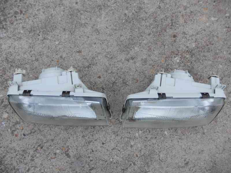 Přední svělo Felicia - foto 2