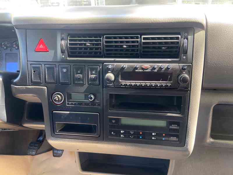 Volkswagen T4 Multivan 2,5tdi ATLANTIS 111kw - foto 5