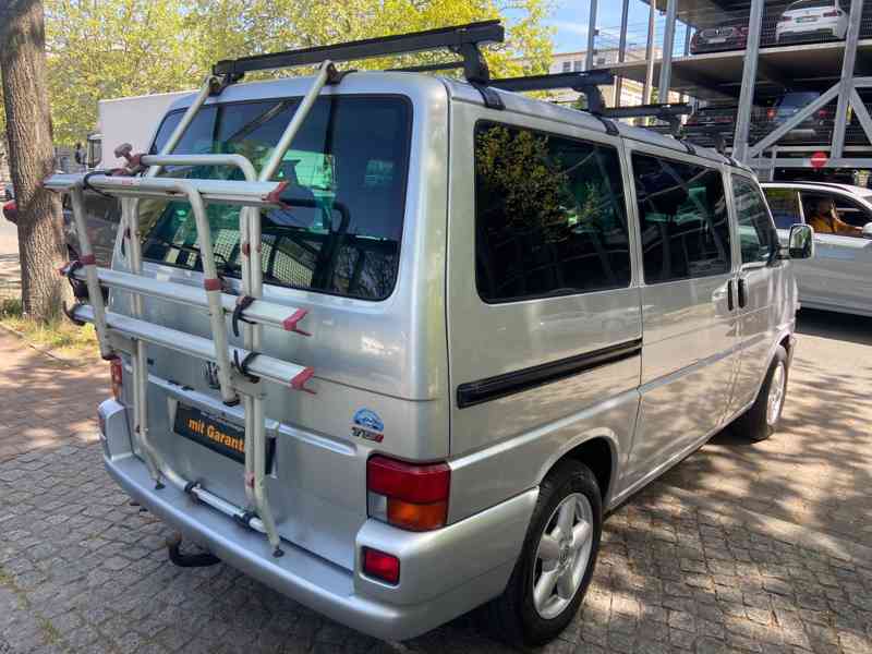 Volkswagen T4 Multivan 2,5tdi ATLANTIS 111kw - foto 19