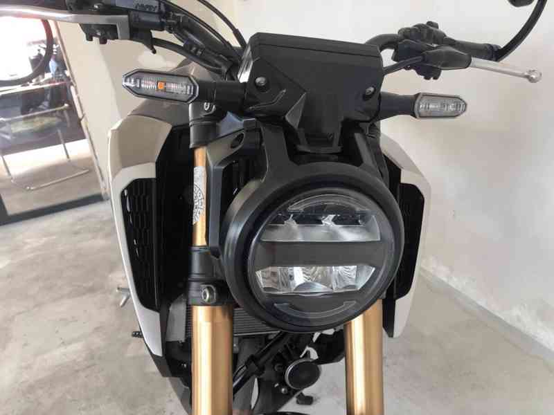 Honda CB 125R ABS - foto 19