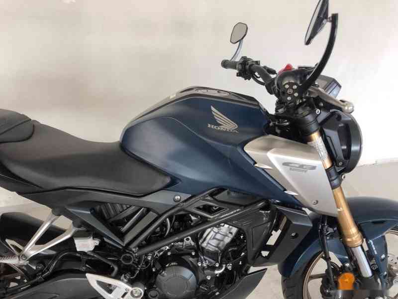 Honda CB 125R ABS - foto 17