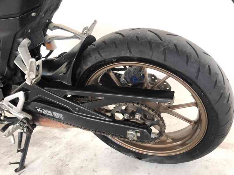 Honda CB 125R ABS - foto 11