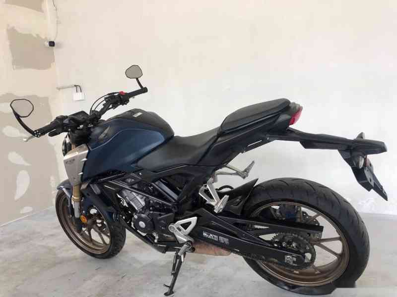 Honda CB 125R ABS - foto 6