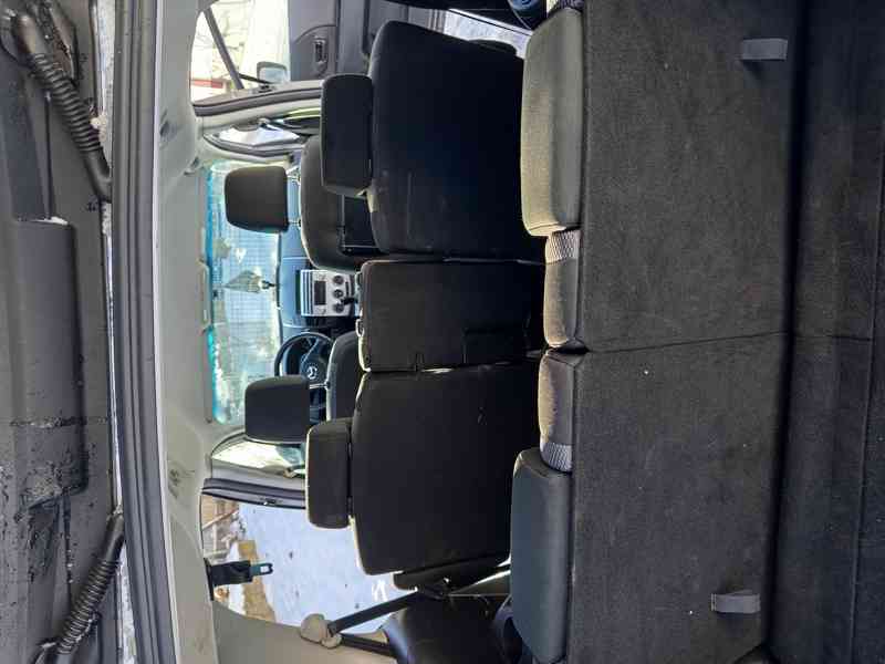 Mazda 5 2.0D Nová STK - foto 9