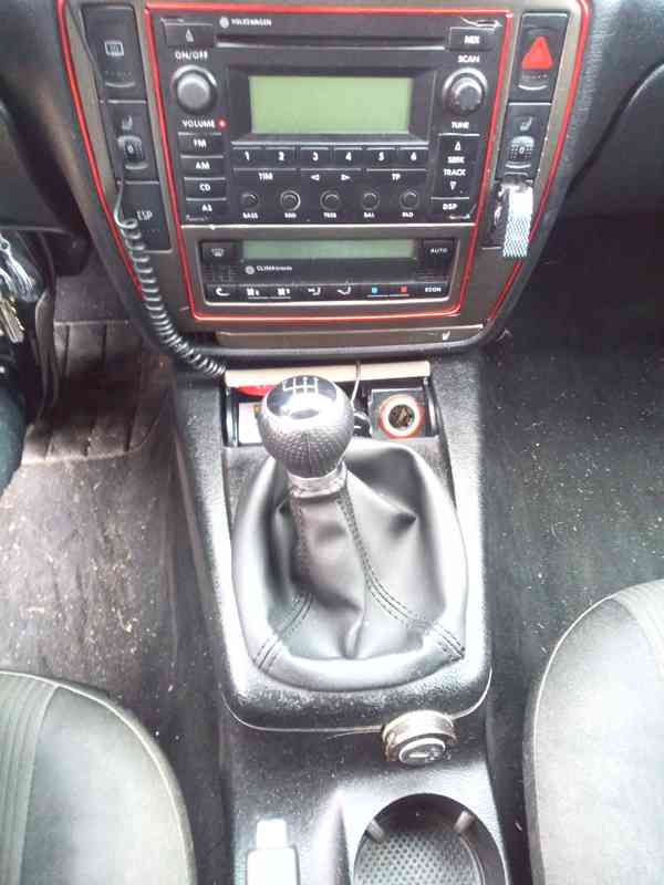 VW Passat B5.5 1.9TDi 96kW r.v.2002 - foto 3