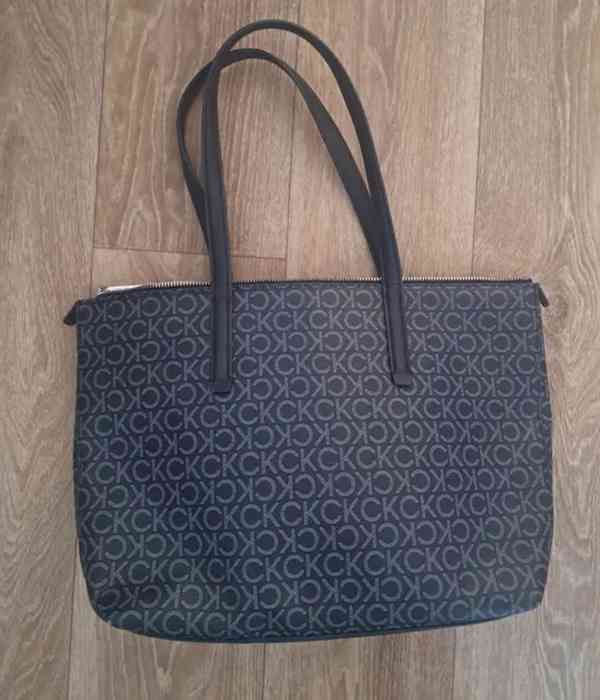 Kabelka Calvin Klein - foto 3