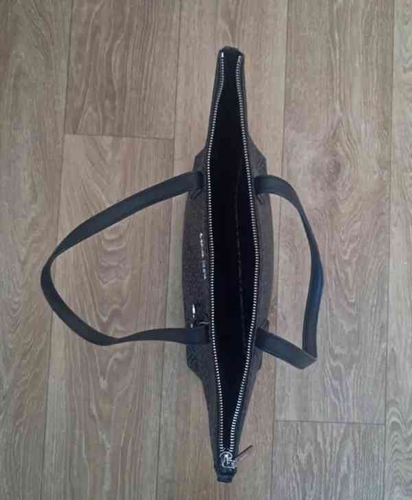 Kabelka Calvin Klein - foto 4