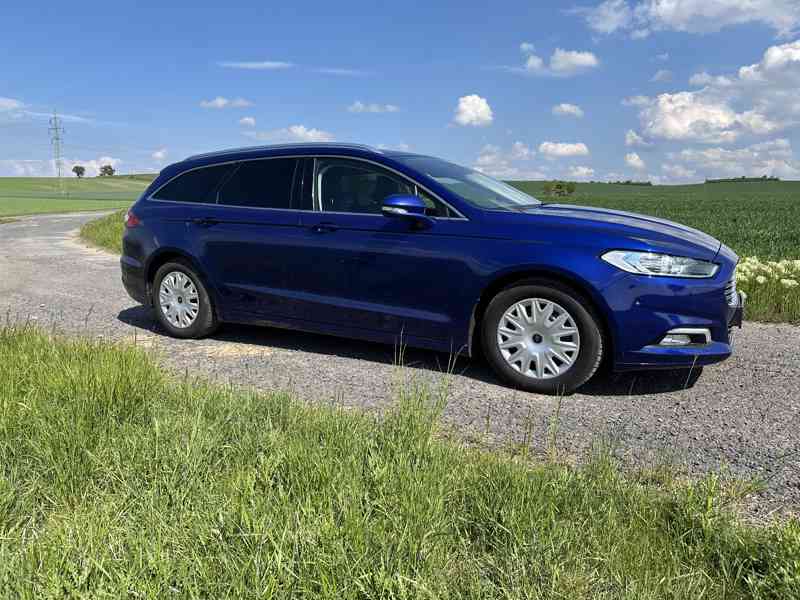 Ford Mondeo V. 2,0 TDCi 110KW Navigace, parkov. as. - foto 13