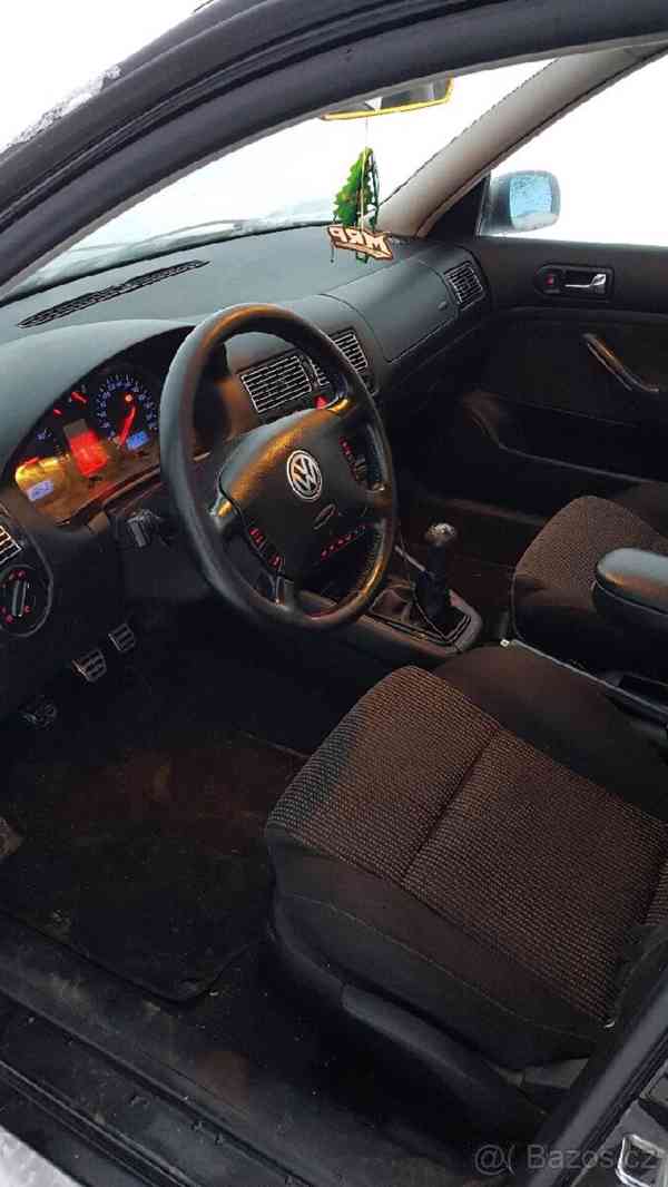 Volkswagen Golf 4 - foto 8