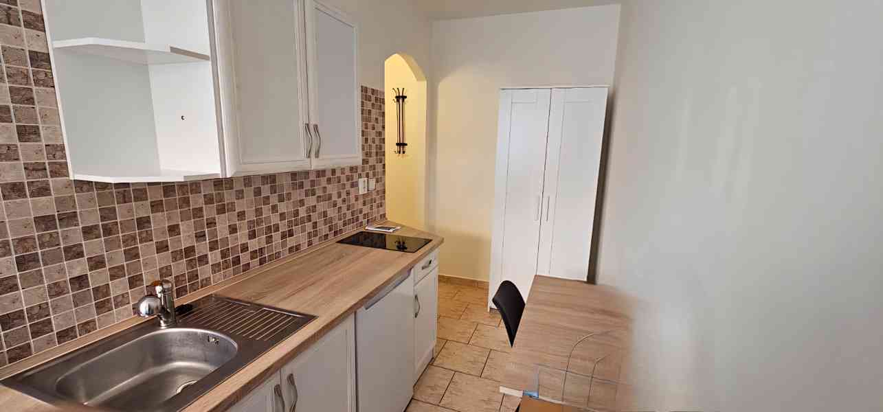 Pronájem garsonky Plzni, 20m2,bez provize zprostředkovatelů. - foto 2