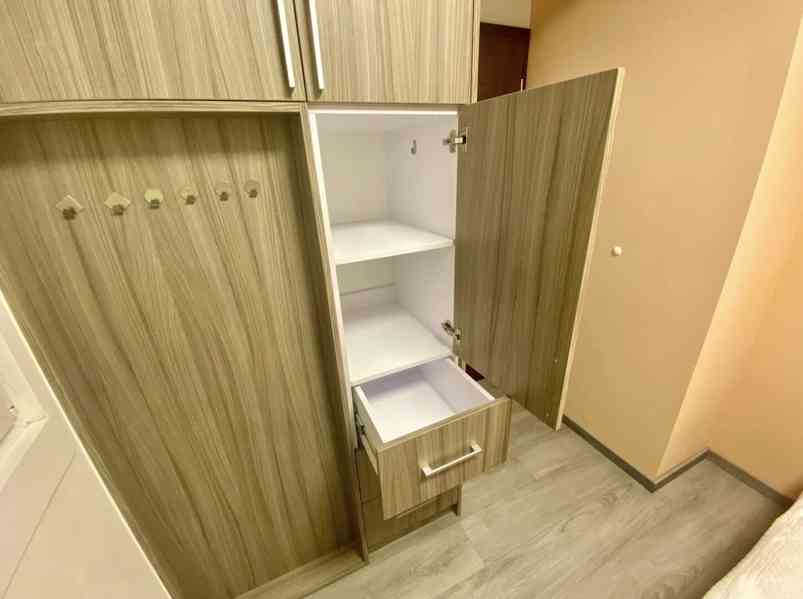 Pronájem krásného bytu 2+kk po kompletní renovaci. Roztoky - foto 17