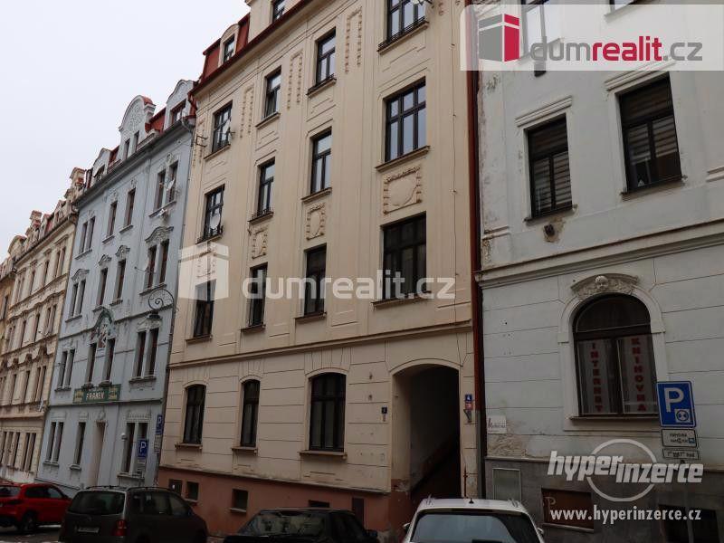 Prodej bytu 3+1 v centru Karlových Varů - foto 4