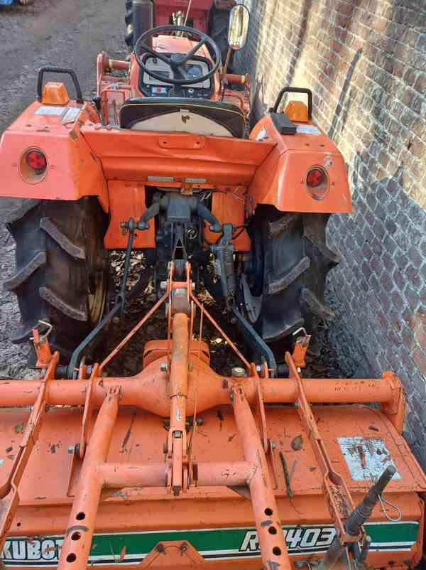 Traktor Kubota ZL2002DT-M - foto 5