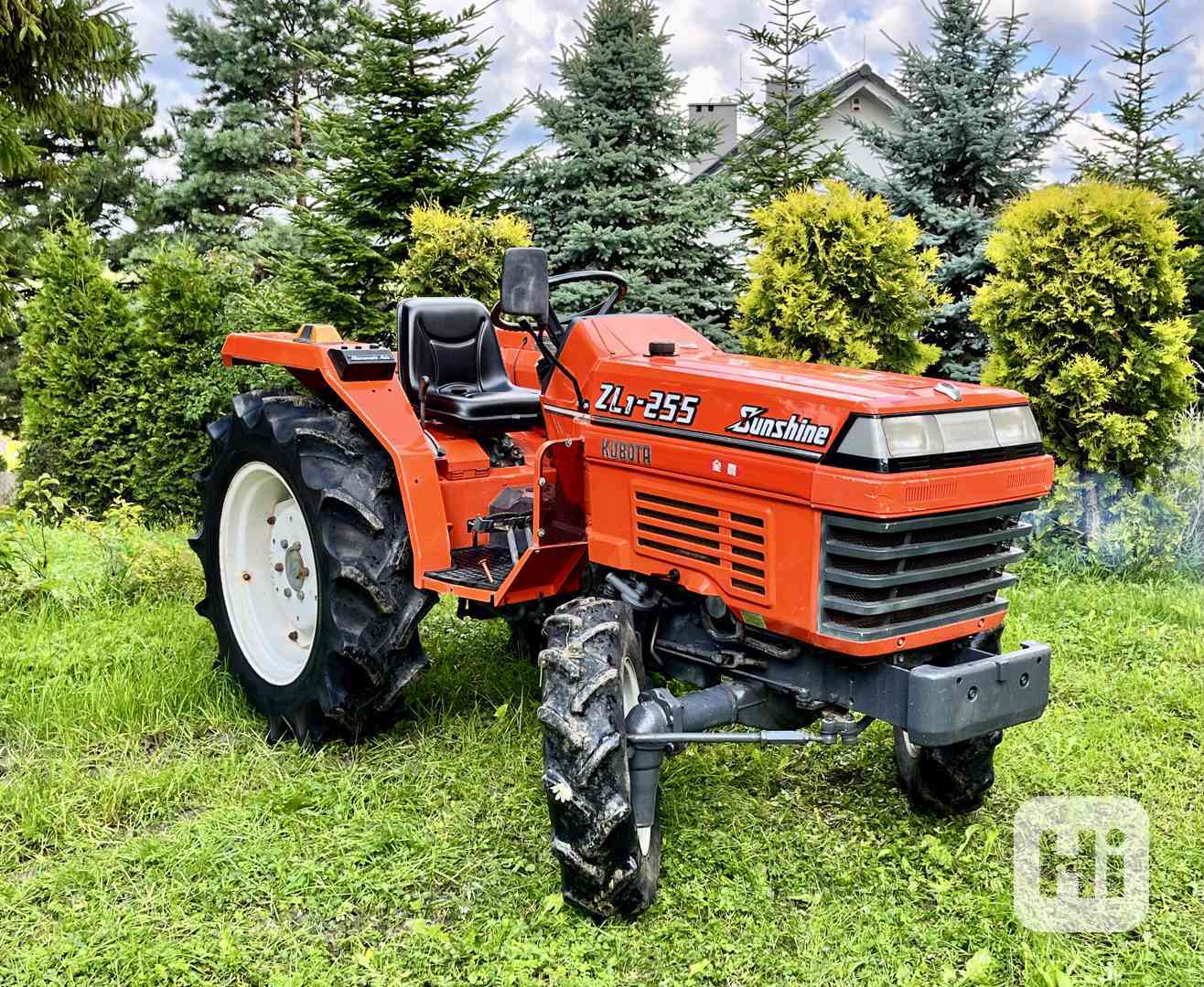 Kubota Sunshine L1-255, 26KM, 4x4, JAPAN TRAK - foto 1