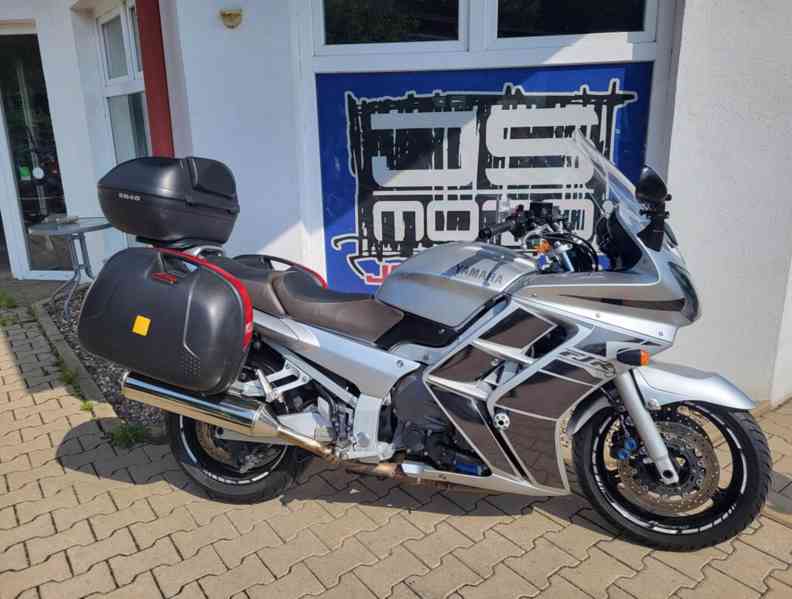 Yamaha FJR 1300 - foto 5