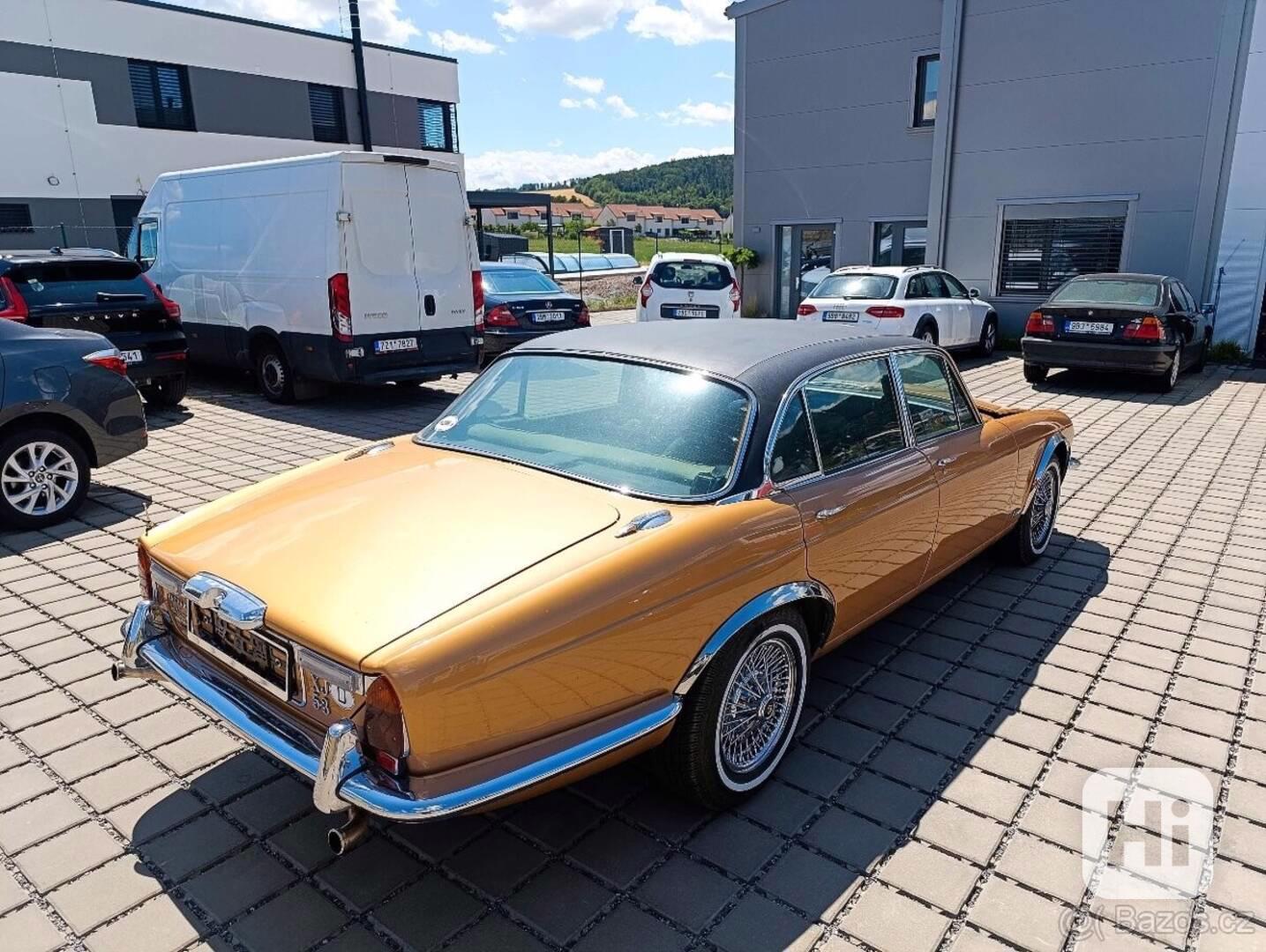 Jaguar XJ 5,3   12 - foto 1