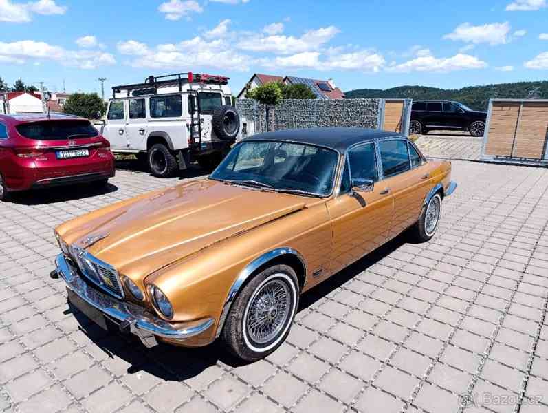 Jaguar XJ 5,3   12 - foto 19