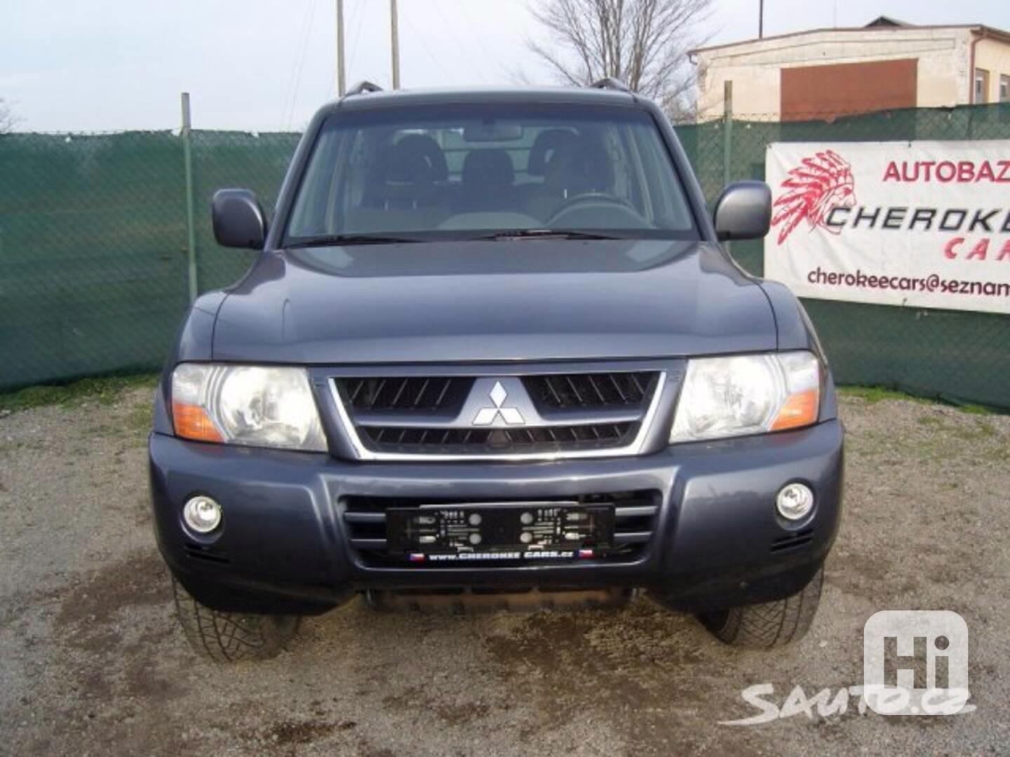 Mitsubishi Pajero krátká verze - foto 1