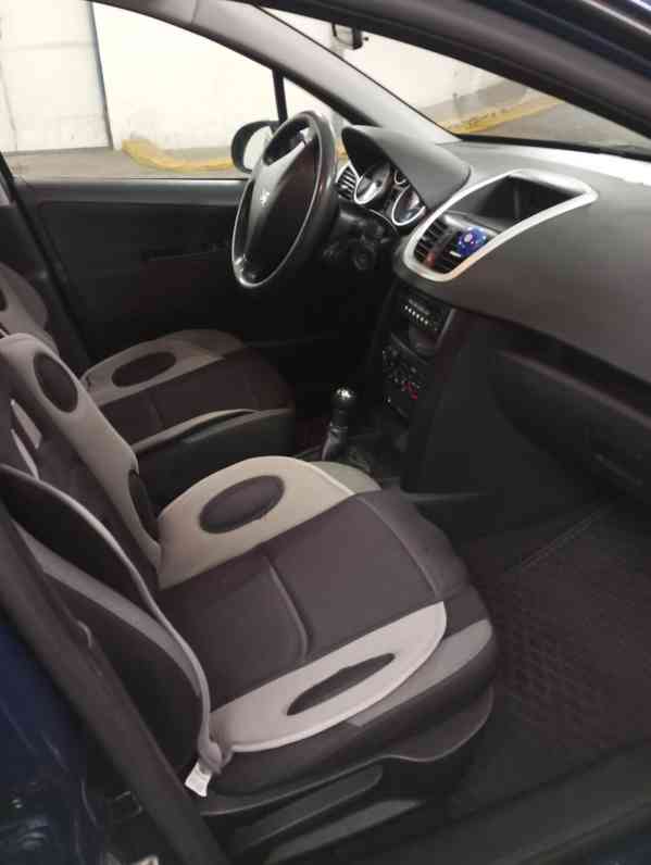 Peugeot 207 SW - foto 8