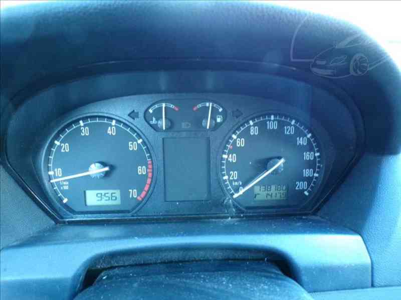 Škoda Fabia 1,2 HTP - foto 5