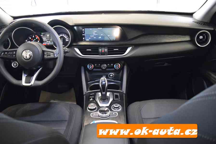 Alfa Romeo Stelvio 2.2 JTD Q4 FACELIFT 2021-DPH - foto 14