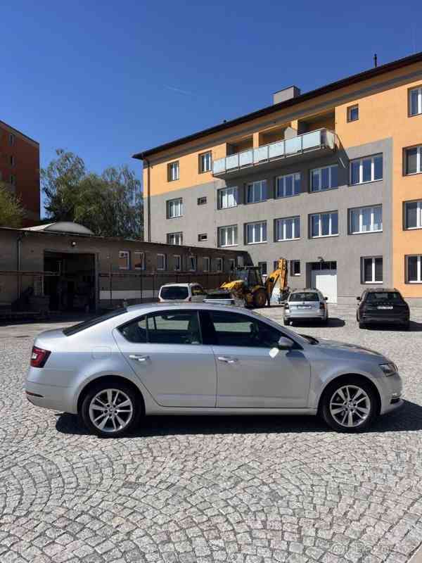 Škoda Octavia 1,6   III Facelift TDI 4x4 (2019) - foto 5