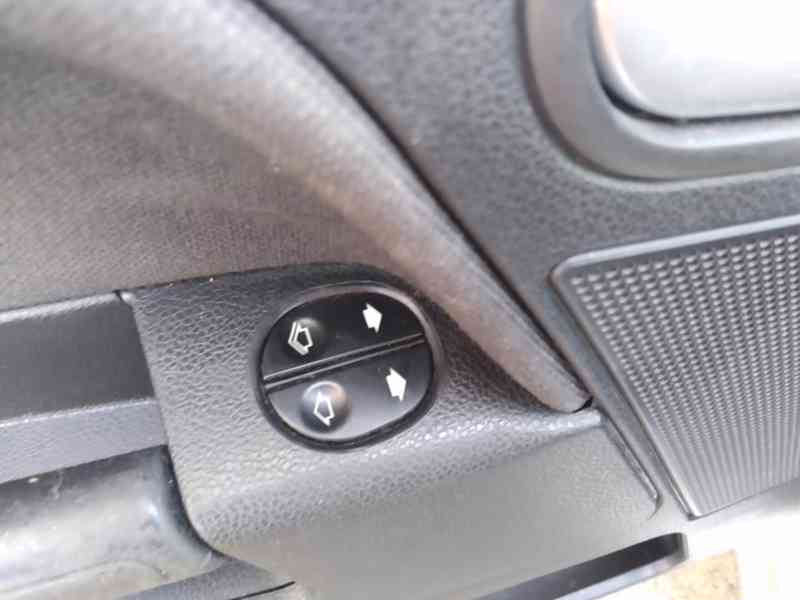 FORD FUSION 1.4 TDCI - foto 13