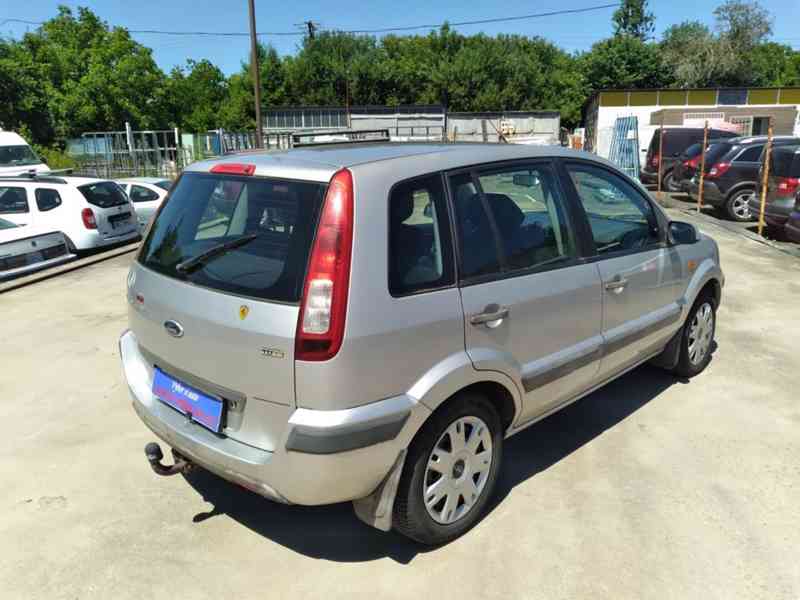 FORD FUSION 1.4 TDCI - foto 8