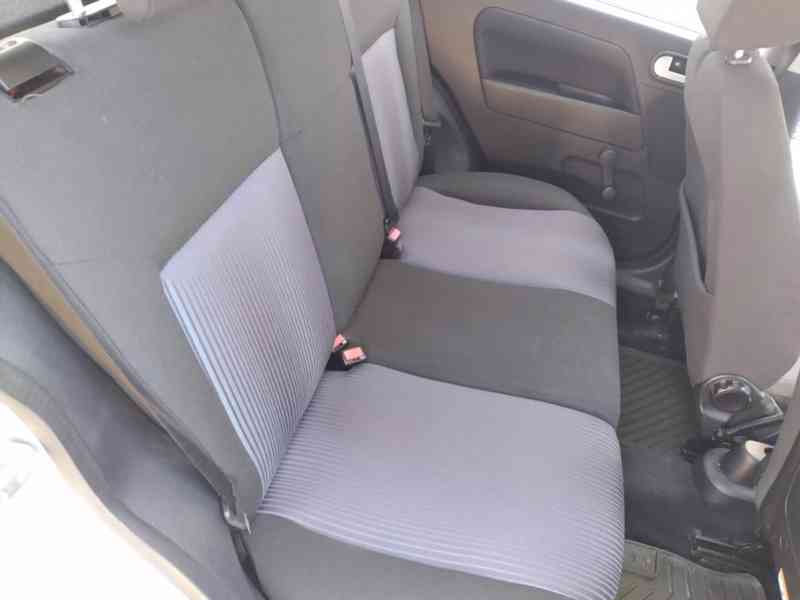 FORD FUSION 1.4 TDCI - foto 11