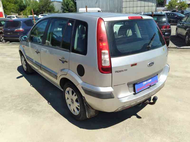 FORD FUSION 1.4 TDCI - foto 6