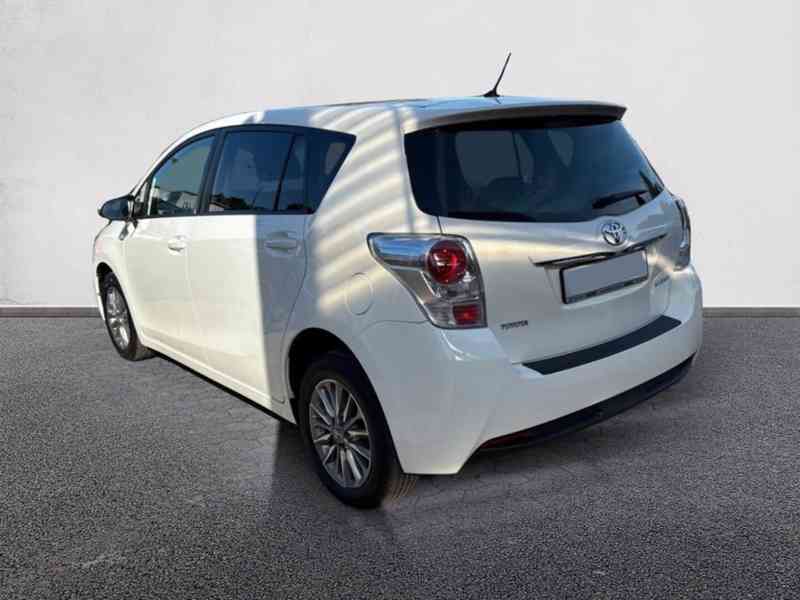 Toyota Verso Comfort 1.8i benzín 108kw - foto 3