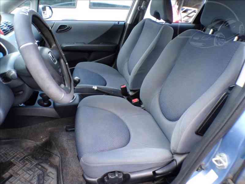 Honda Jazz 1,3 iDSi KLIMATIZACE - foto 7
