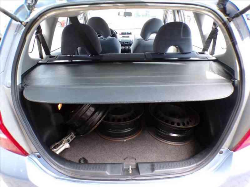Honda Jazz 1,3 iDSi KLIMATIZACE - foto 9