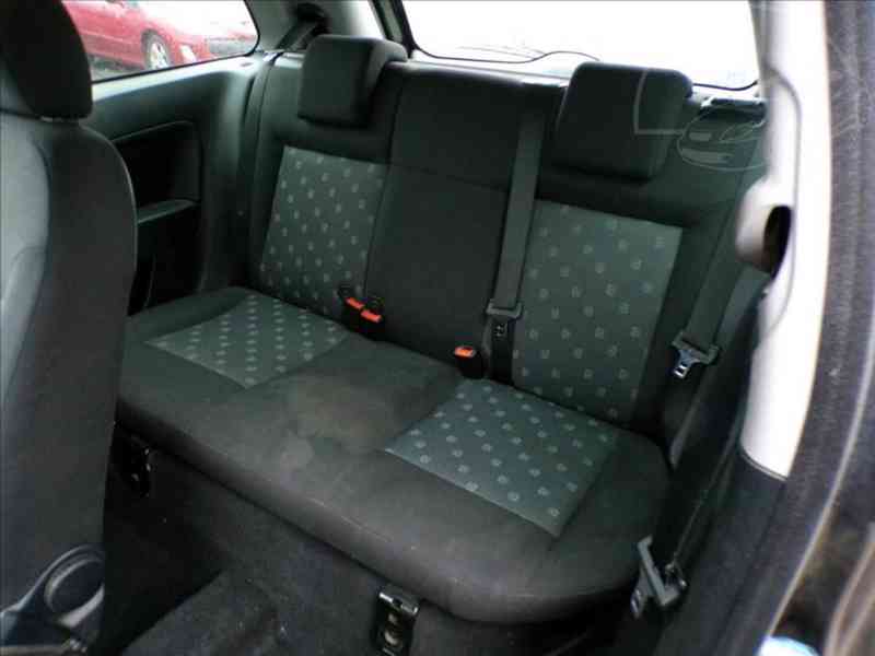 Ford Fiesta 1,3 i KLIMA - foto 8