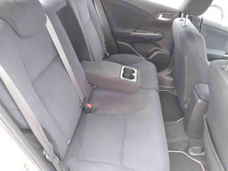 HONDA CIVIC 2.2 i-DTEC SPORT ČR,AC,SERVISKA - foto 12