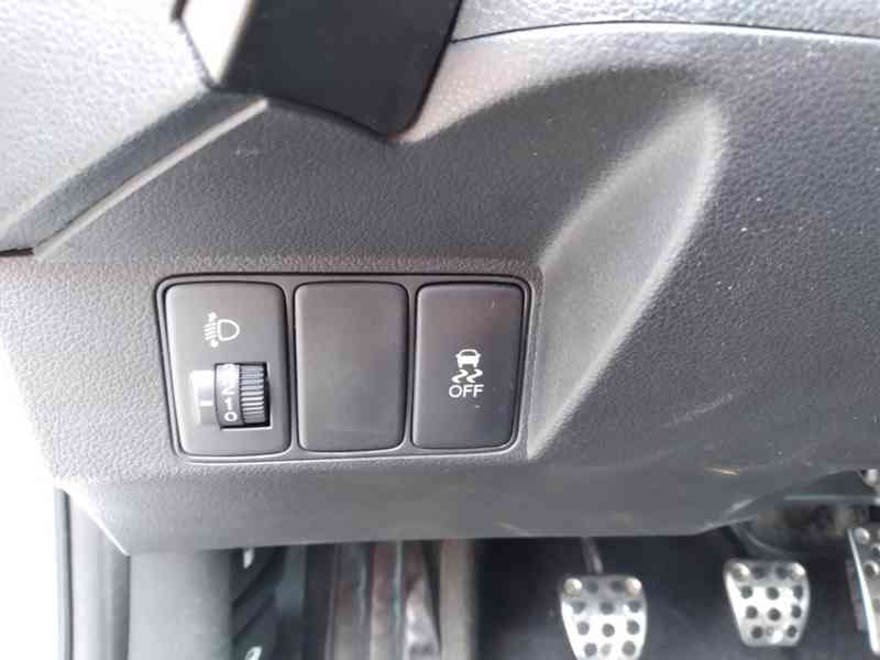 HONDA CIVIC 2.2 i-DTEC SPORT ČR,AC,SERVISKA - foto 22