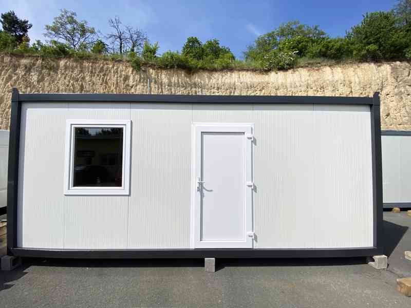 Obytný zahradní domek s koupelnou 6x2,4m, NOVÝ - foto 6