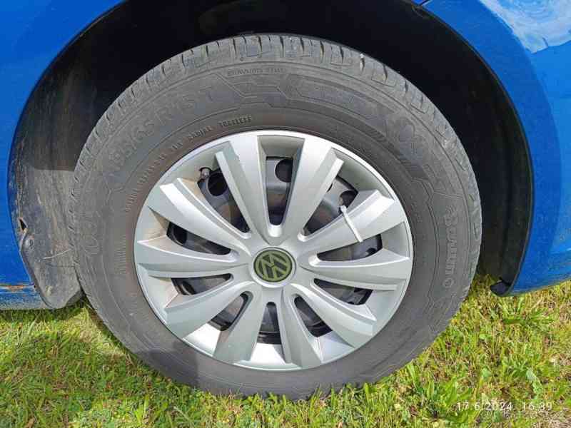 Volkswagen Touran 1,6   Touran, Komfortline - foto 11