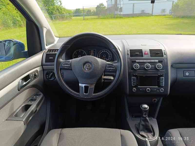 Volkswagen Touran 1,6   Touran, Komfortline - foto 6