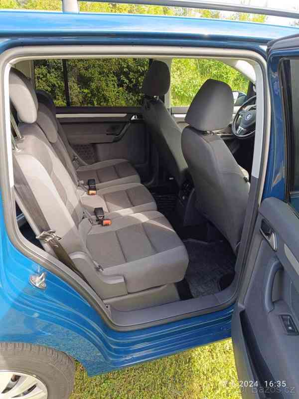 Volkswagen Touran 1,6   Touran, Komfortline - foto 14