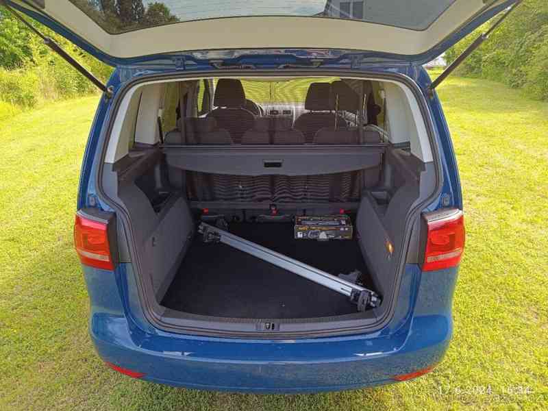 Volkswagen Touran 1,6   Touran, Komfortline - foto 9