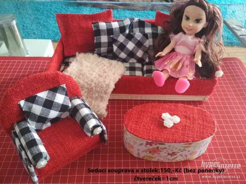 Nábytek pro panenky-domácí výroba - foto 1