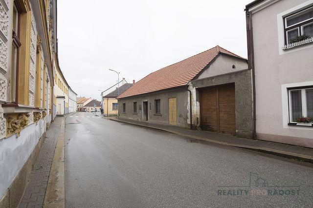 Prodej rodinného domu v Dačicích se zahradou, RD Dačice zahrada - foto 3