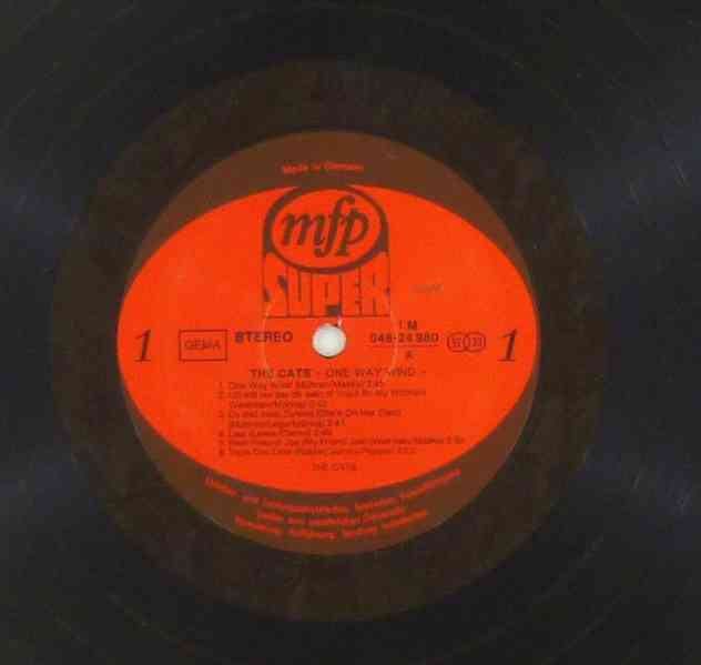 The Cats – One Way Wind (LP) - foto 3