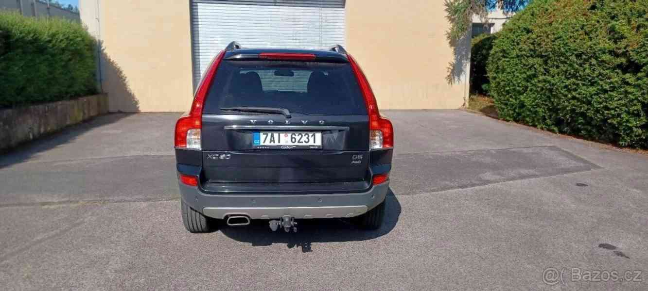 Volvo XC90 2,4   7 míst 4x4 D5 147kW - foto 5