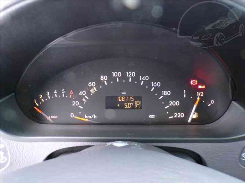 Mercedes-Benz I 1,6 AUTOMAT,CLASSIC - foto 6