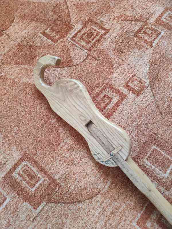 Sedací myslivecká hůl - foto 2