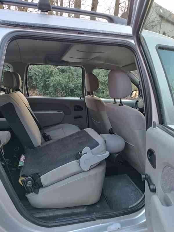 Dacia Logan, 7 míst - foto 8